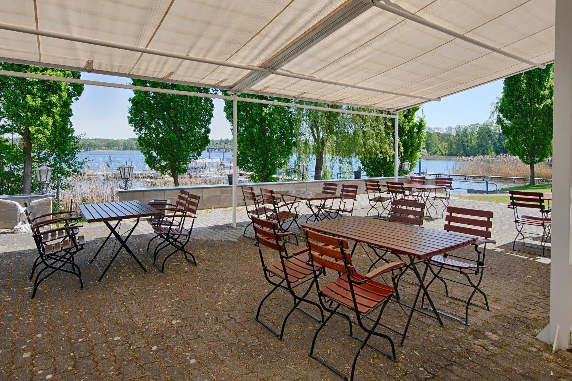 See Hotel Karlslust Chalets Storkow  Exterior photo